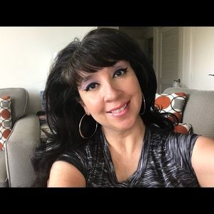 Meet your Posher, Veronica